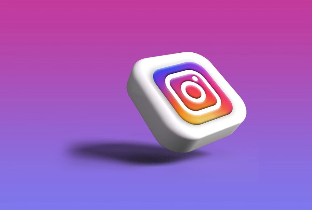 インスタのストーリーズ広告とは